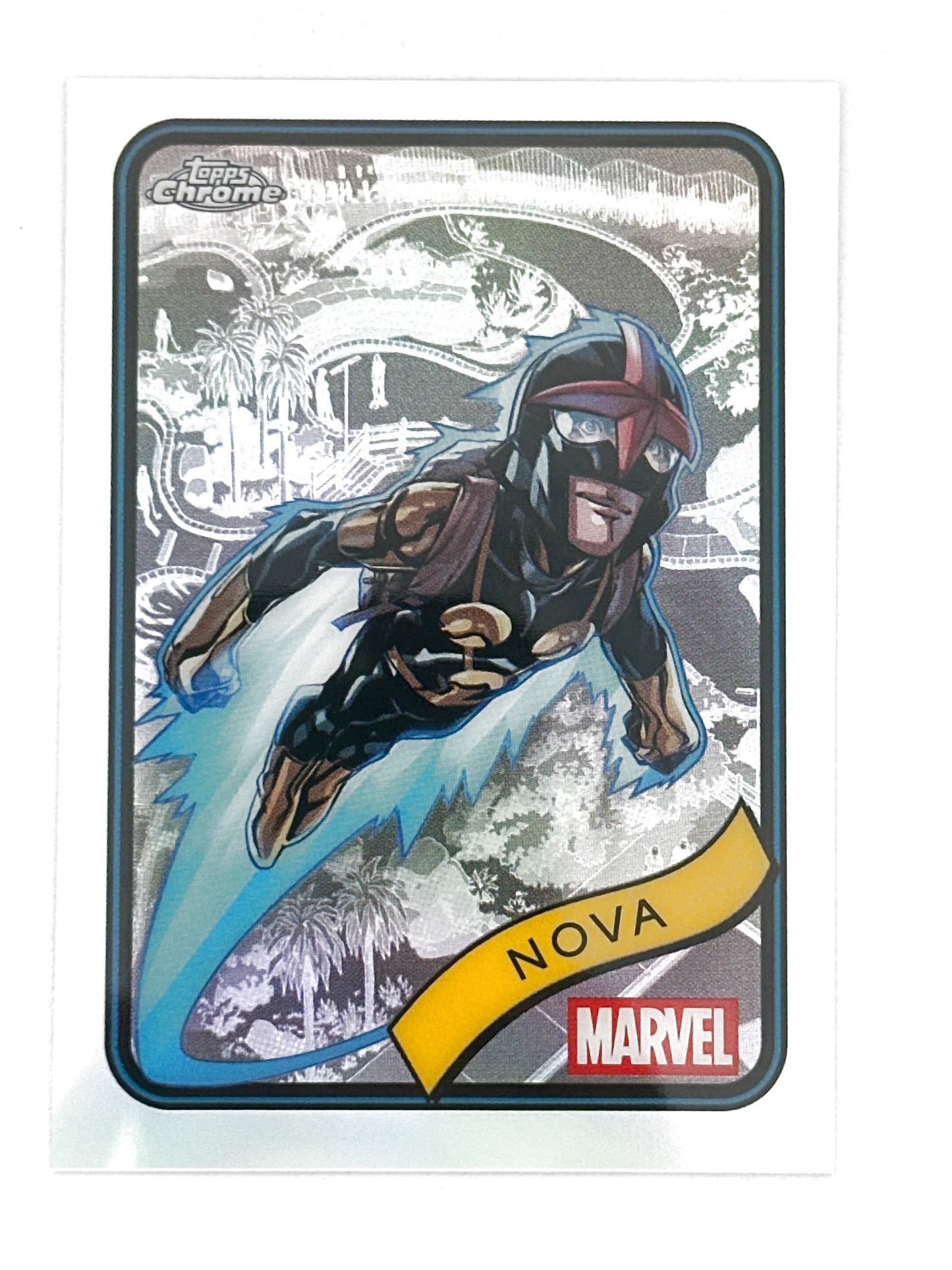 2025 Topps Marvel Chrome #023 Nova Base Refractor