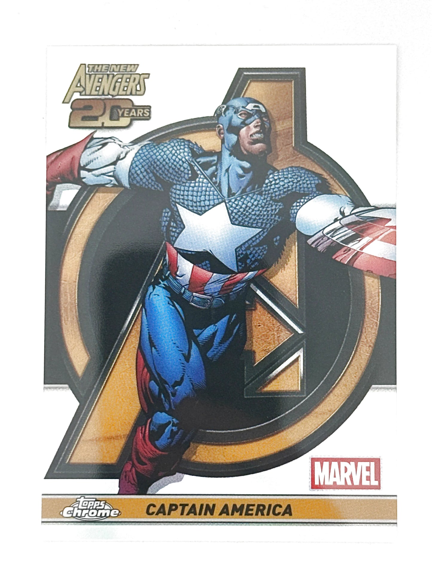 Marvel Topps Chrome Captain America 20 Years New Avengers Refractor