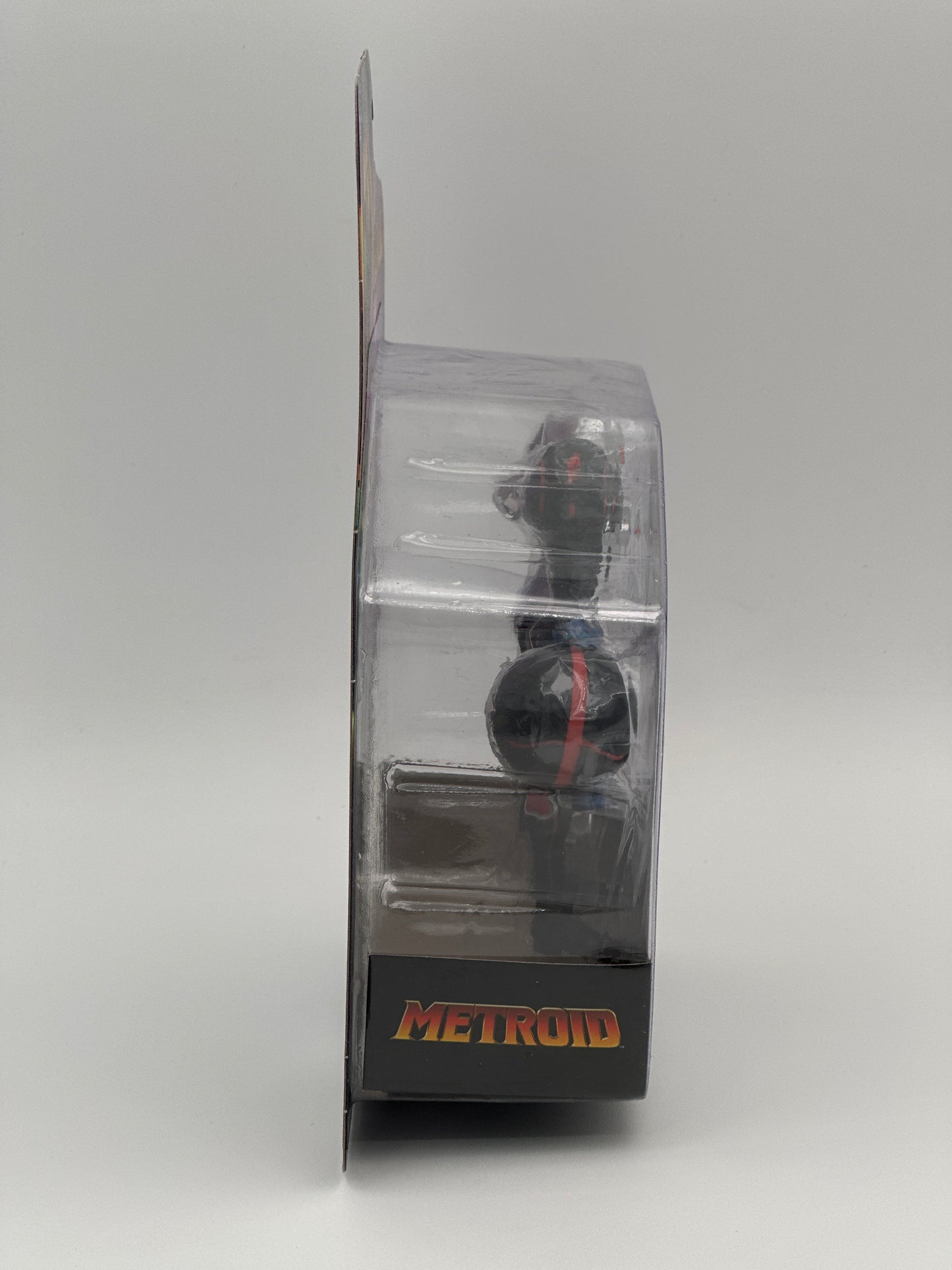 Metroid Prime Phazon Suit Samus with Morph Ball Action Figure
