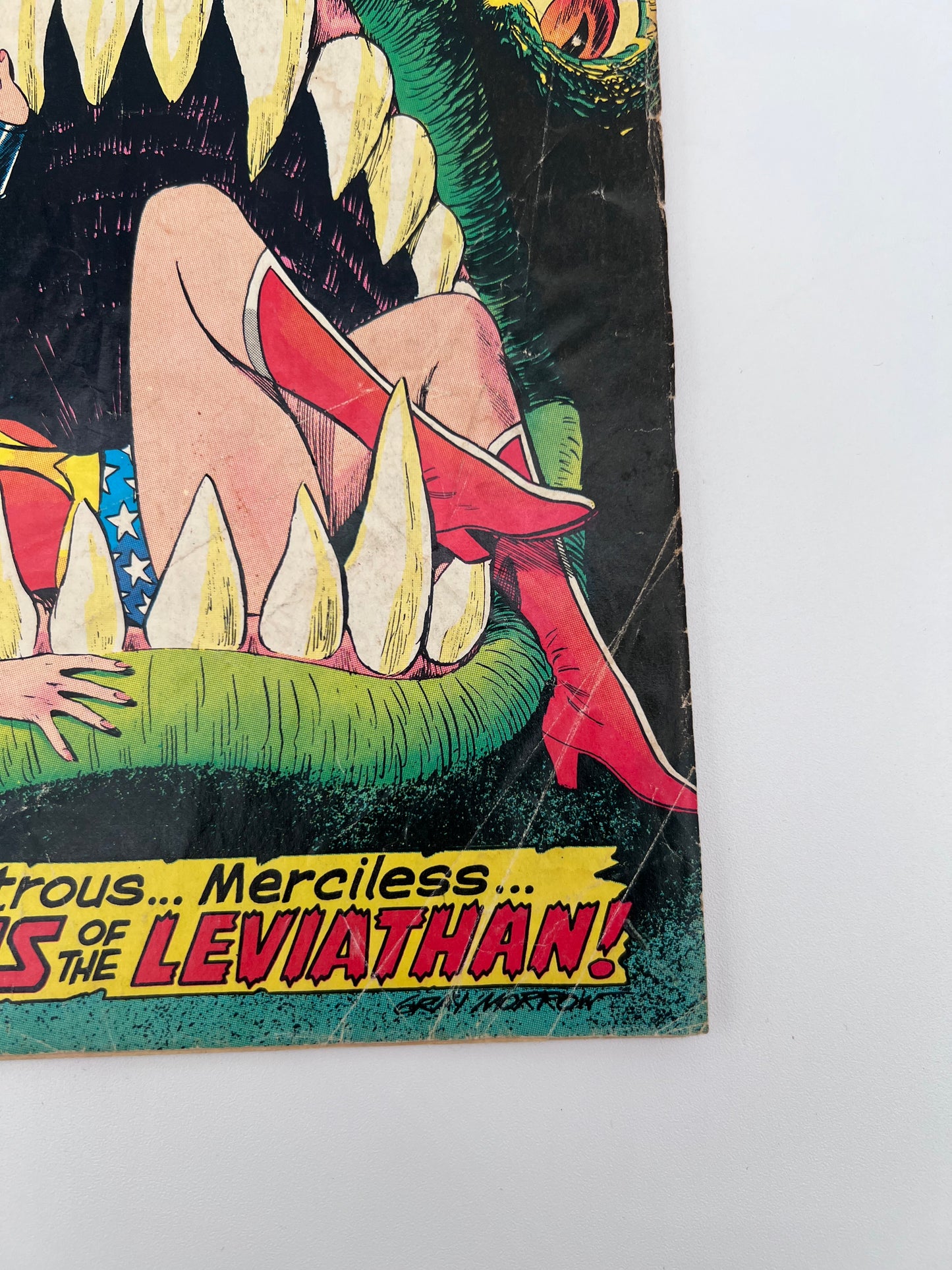 Wonder Woman #233 GD