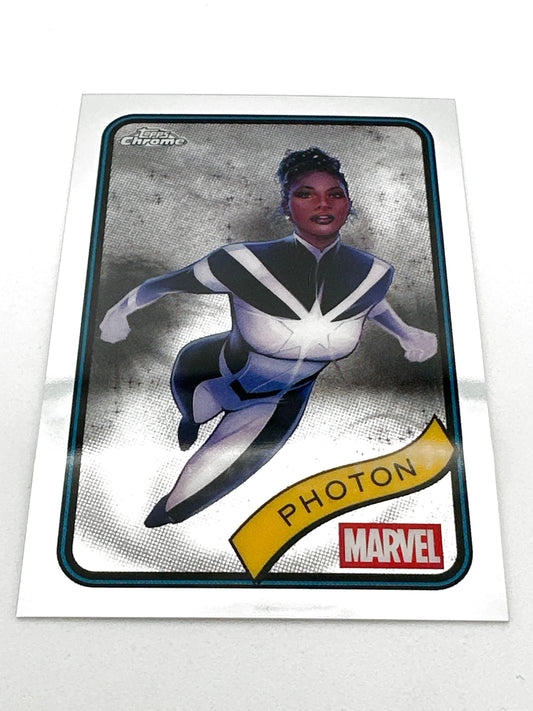 Marvel Topps Chrome Photon Base
