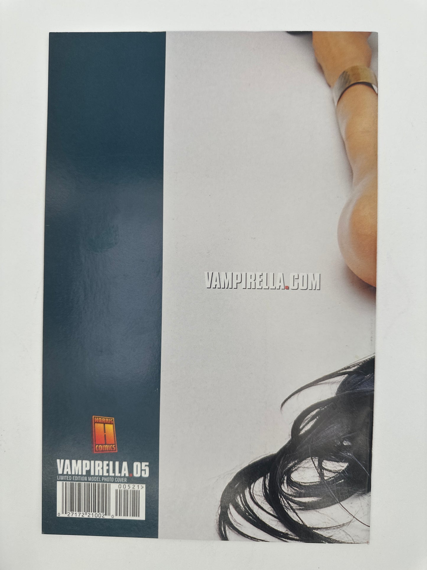 Vampirella 5C Limited Edition Model Photo Cover NM