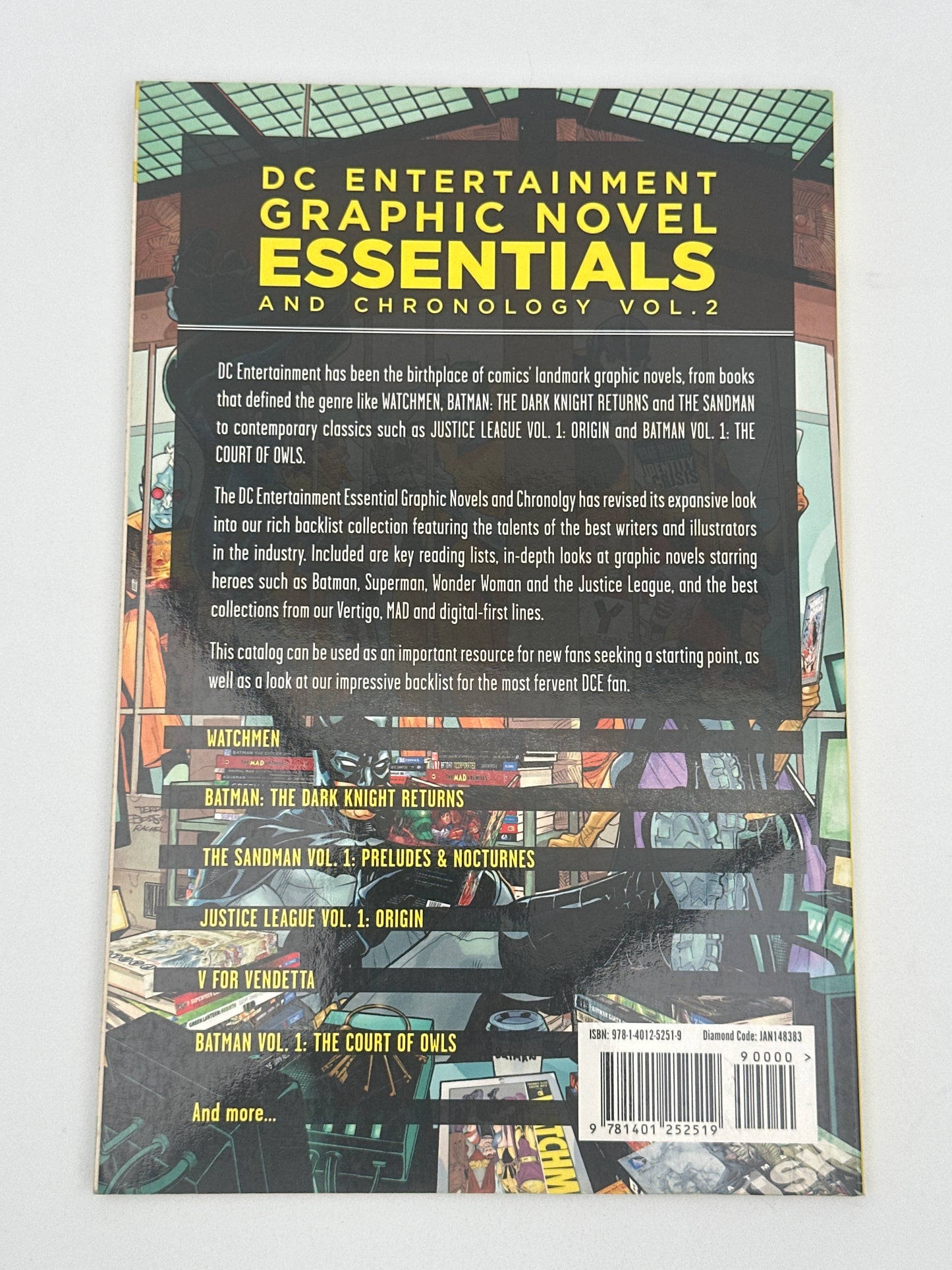 DC Entertainment Graphic Novel Essentials and Chronology 2014 TP VF/NM