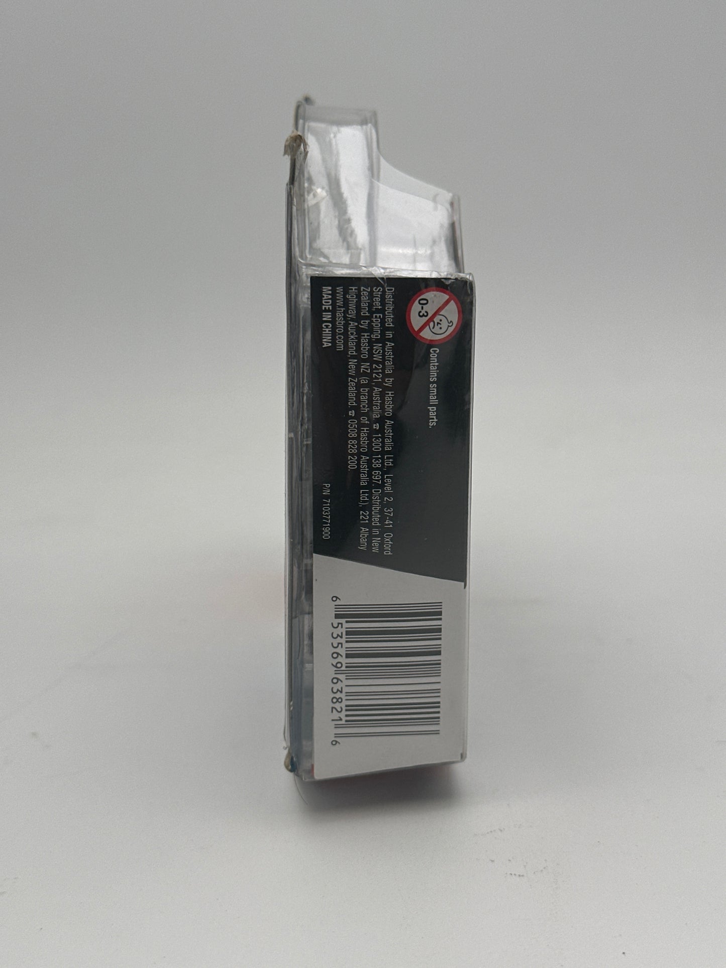 Hasbro Marvel Universe Series 3 #026 Magneto Action Figure