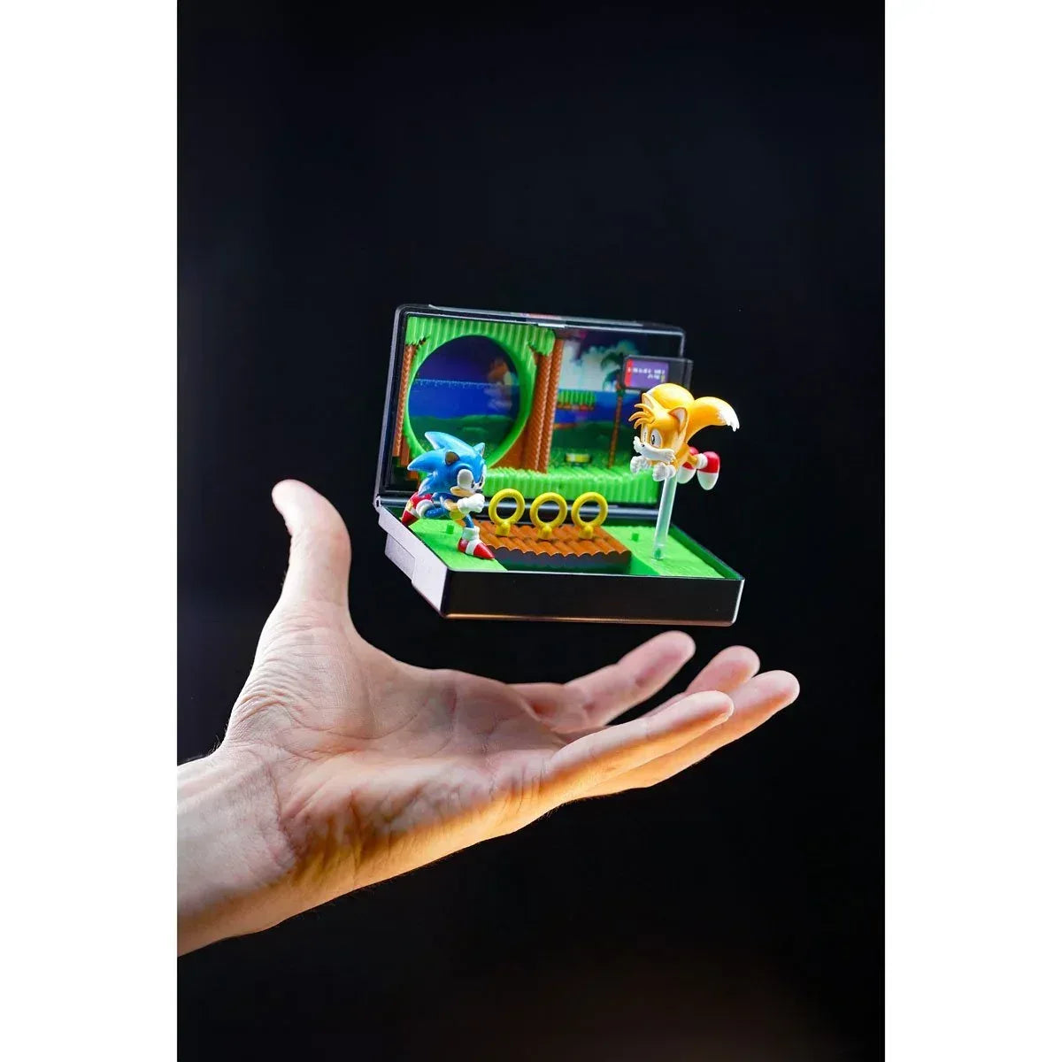 Console Heroes Sega Genesis Sonic the Hedgehog 2 Cartridge Diorama Playset - Glass City Comics & Collectibles