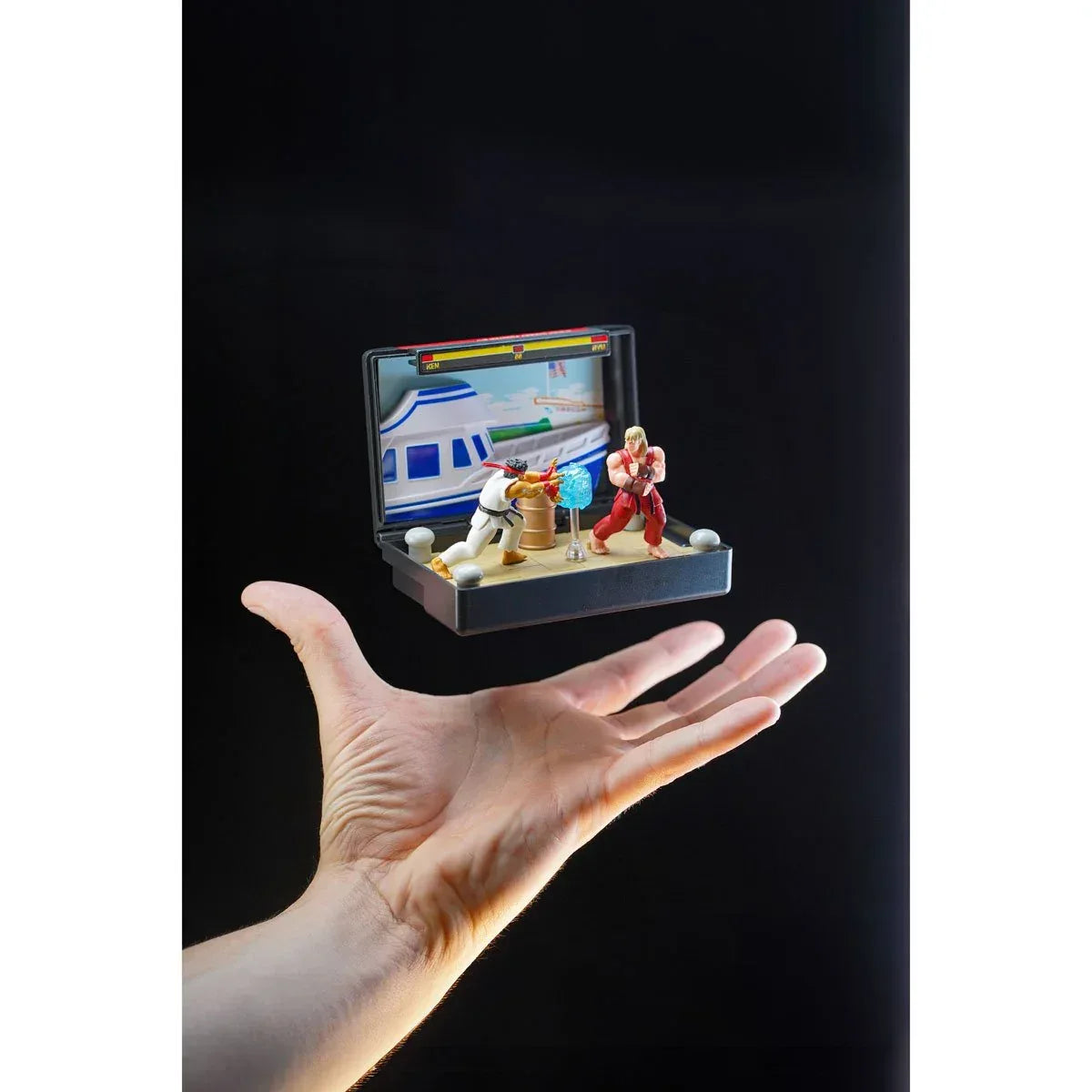 Console Heroes Sega Mega Drive Street Fighter II Cartridge Diorama Playset - Glass City Comics & Collectibles