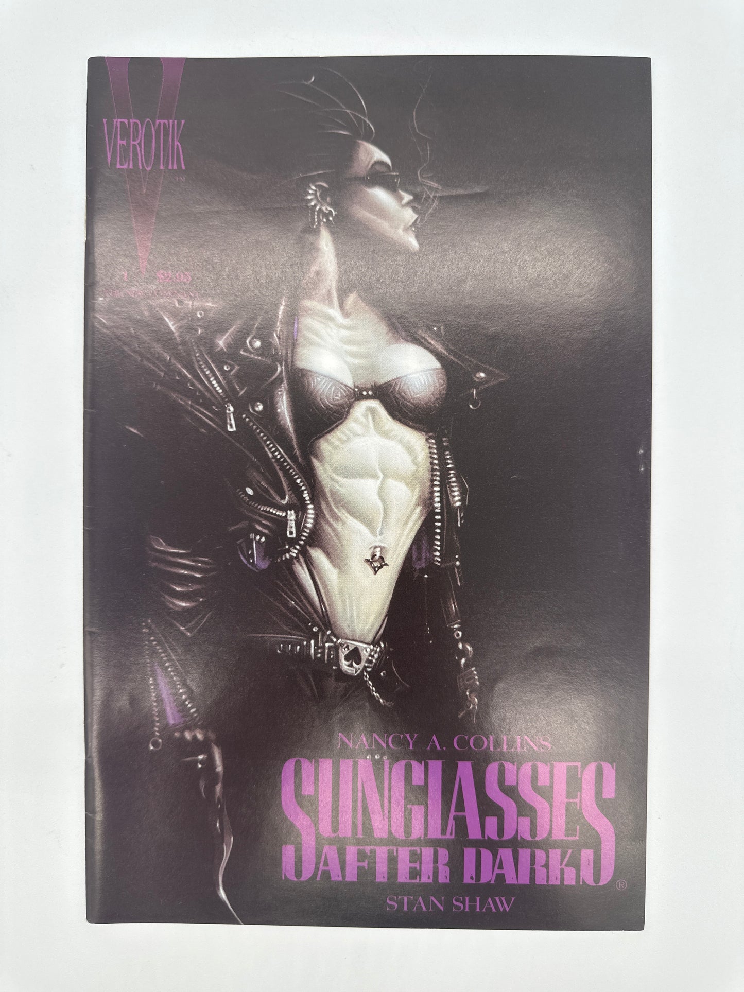 Sunglasses After Dark #1 (1st Print) VF/NM