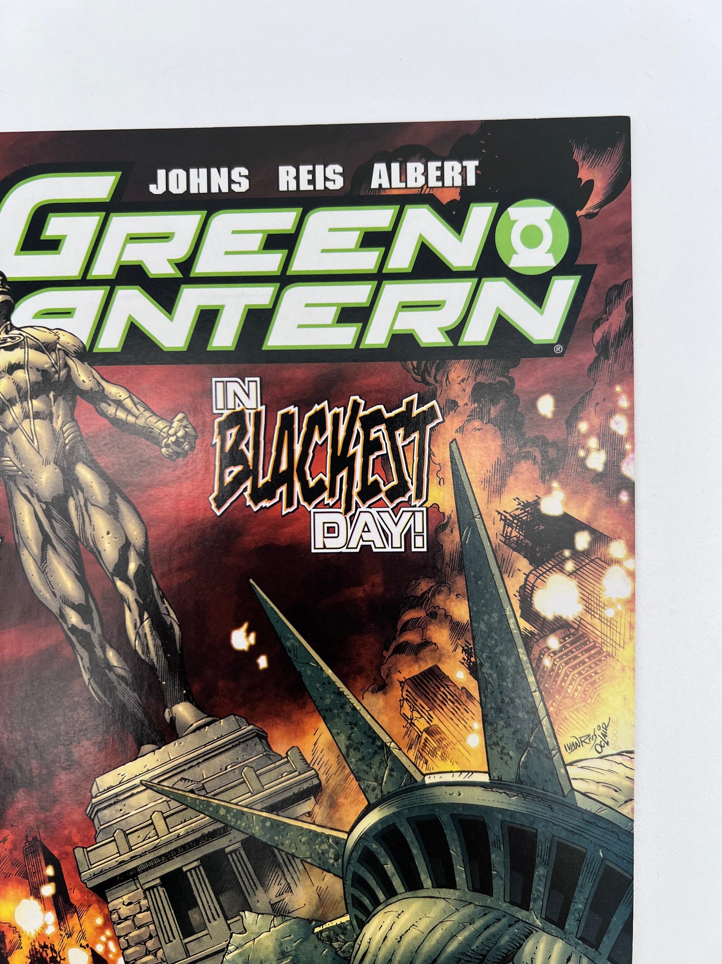 Green Lantern #24 In Blackest Day! VF/NM
