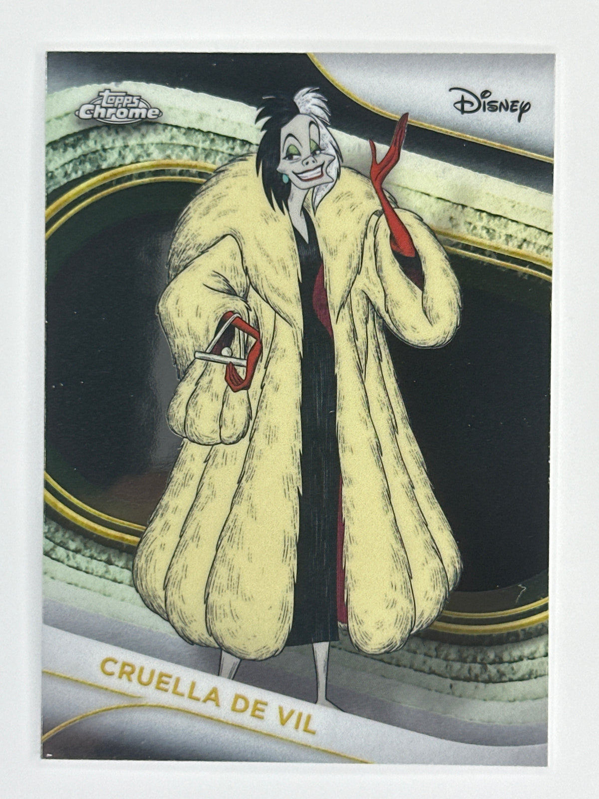 2025 Topps Disney Chrome 103 Cruella De Vil Base Card