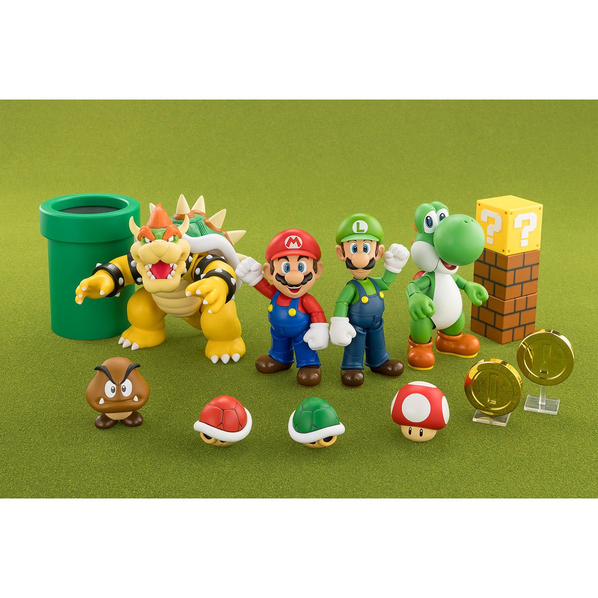 Super Mario Bros. Mario S.H.Figuarts Action Figure